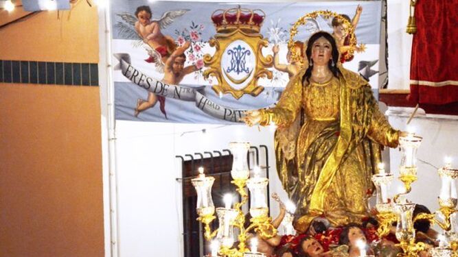 La Virgen de la Asunción en su procesión del 15 de agosto