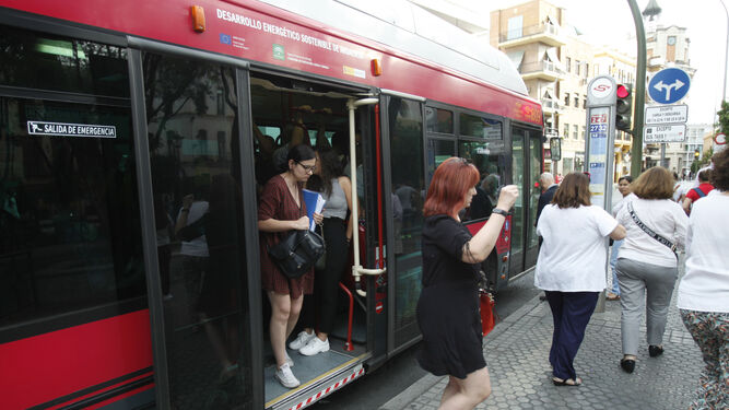 Con motivo del Día Mundial Sin Coche, los ciudadanos podrán acceder a los autobuses de Tussam y el Metrocentro gratuitamente.