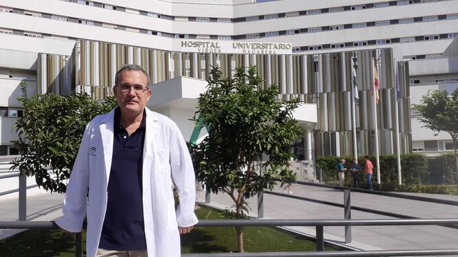 Félix Viñuela, neurólogo del Hospital Virgen Macarena, especialista en Deterioro Cognitivo.