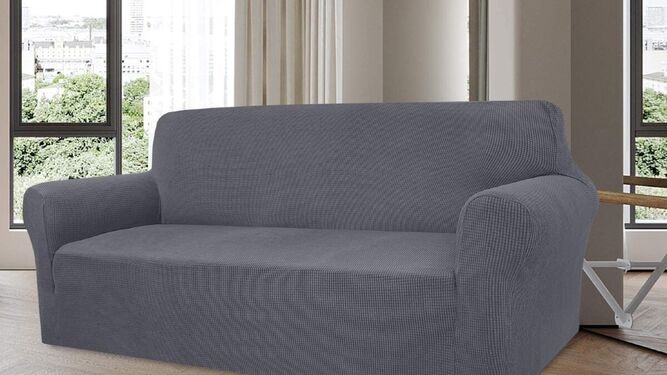 Protege tu sofá con esta funda elástica apta para mascotas ¡Rebajada un 40%  en