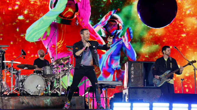 Coldplay durante un reciente concierto en Bogotá.