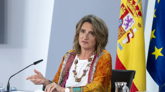 La ministra de Transición Ecológica, Teresa Ribera, en una rueda de prensa en la Moncloa.