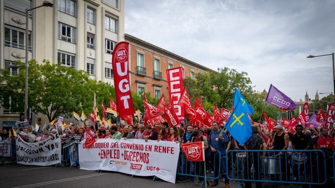 Movilización de los sindicatos este miércoles, preludio de las jornadas de huelga.