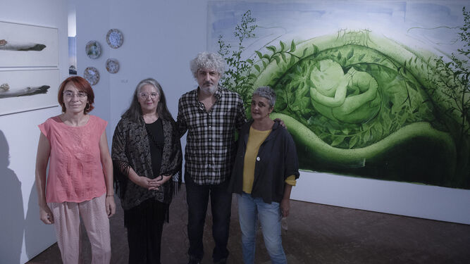 Verónica Álvarez, segunda por la izquierda, con algunos creadores implicados en ‘Ars Natura’.