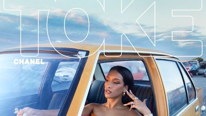 Chanel en el cartel de su nueva canción, 'TOKE'