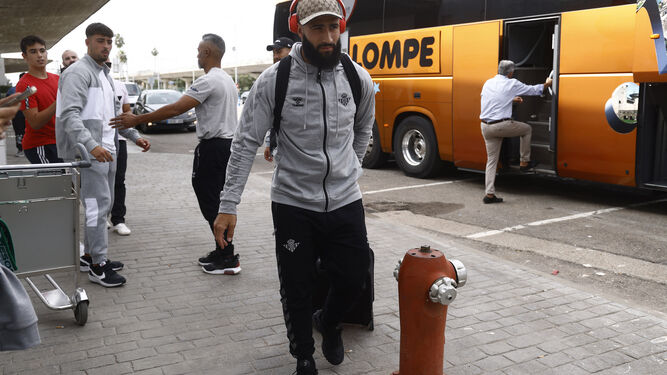 El francés Nabil Fekir, a su llegada al aeropuerto de San Pablo ayer.