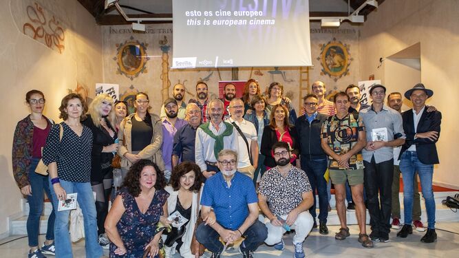 La presentación del Premio Ocaña en el Espacio Santa Clara con la presencia de cineastas andaluces y del asociacionismo lgtbiq+