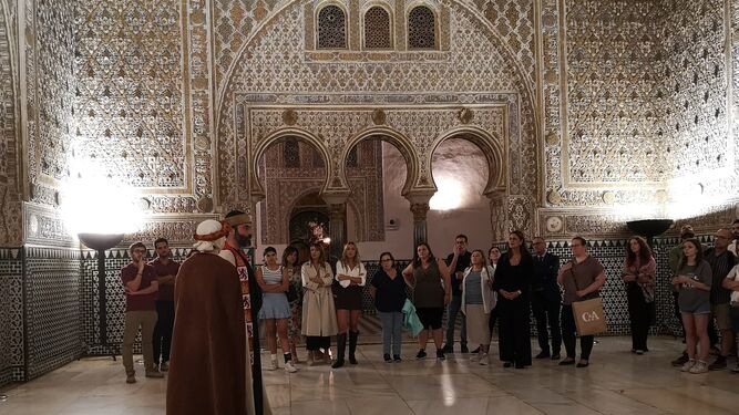 Visitas teatralizada dedicadas a la figura de Alfonso X El Sabio en el Alcázar.
