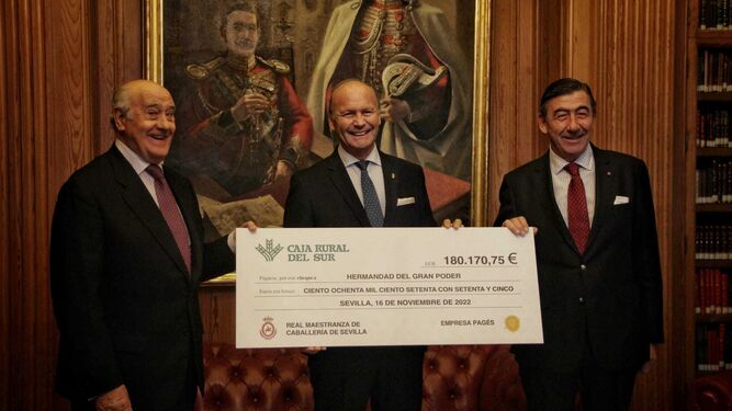 El Gran Poder recauda más de 180.000 euros con el festival taurino.