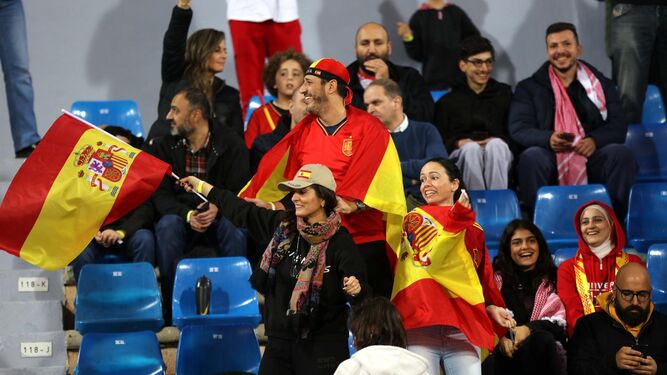 Una imagen de aficionados españoles durante el partido contra Jordania.