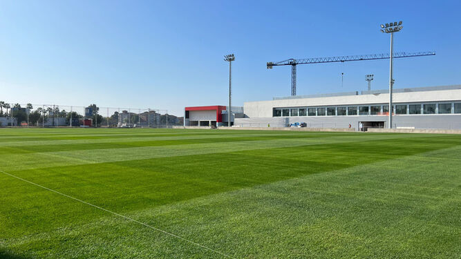 Imagen difundida por el club del campo A junto al nuevo edificio del primer equipo