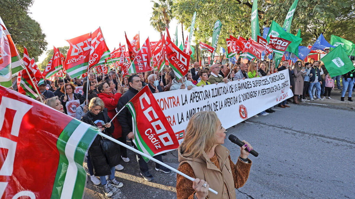 Manifestación en Jerez por la liberalización de horarios por la ZGAT