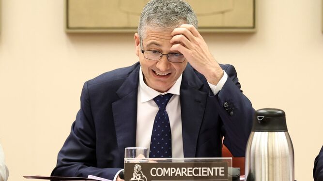 El gobernador del Banco de España, Pablo Hernández de Cos, en una comparecencia en junio en el Congreso de los Diputados