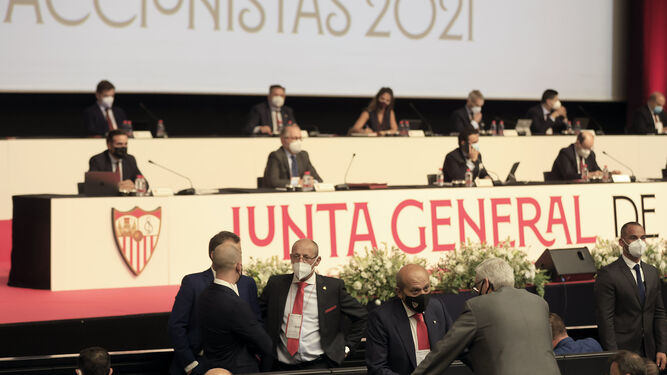 Panorámica de la Junta de Accionistas del Sevilla de 2021.