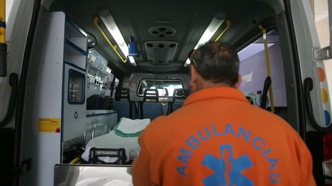 Imagen de archivo de una ambulancia.
