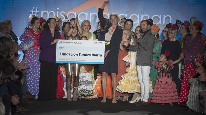 El desfile de la Fundación Sandra Ibarra frente al Cáncer en el We Love Flamenco 2023, todas las fotos