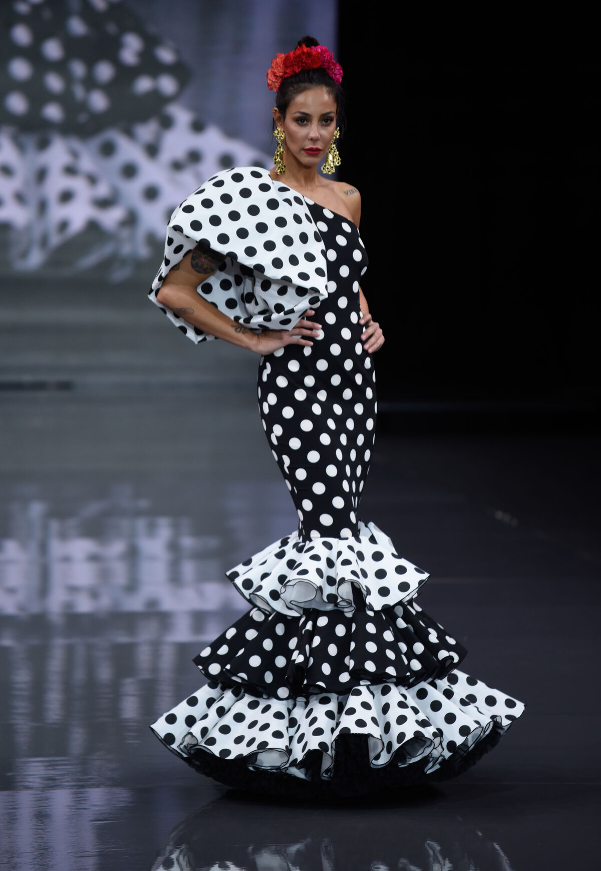 Museo Guggenheim Retorcido Elegancia SIMOF 2023: Las diez tendencias en trajes de flamenca que han marcado la  pasarela