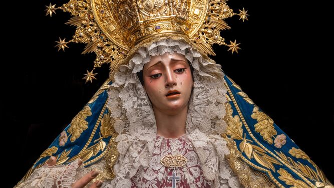 La Virgen de la Angustia vestida para el triduo en su honor