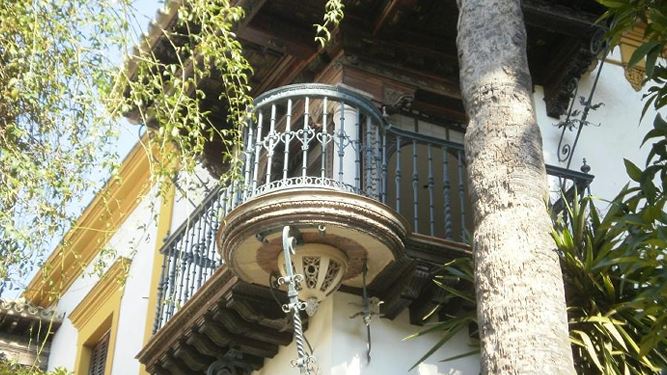 El balcón de Rosina en el barrio de Santa Cruz.