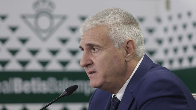 Antonio Cordón, en una comparecencia como director deportivo del Betis.