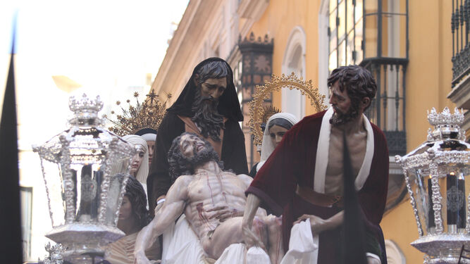 El Cristo de la Caridad, en su paso procesional del Lunes Santo.