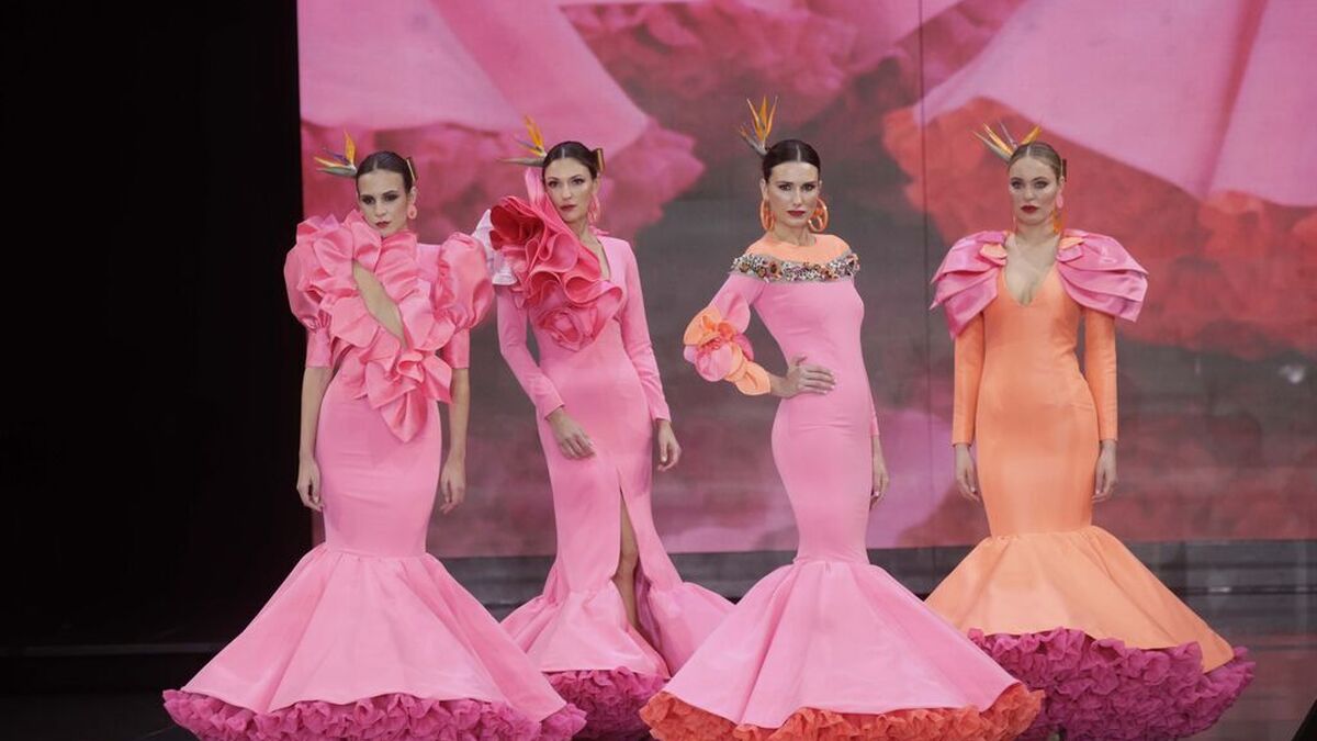 Los cinco colores para el traje de flamenca más favorecedores y en  tendencia de 2023