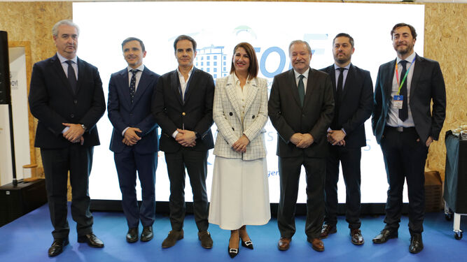 Autoridades de Huelva presentes en la BTL de Lisboa