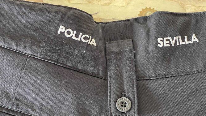 Las 'pelotillas' de los pantalones de la Policía Local de Sevilla