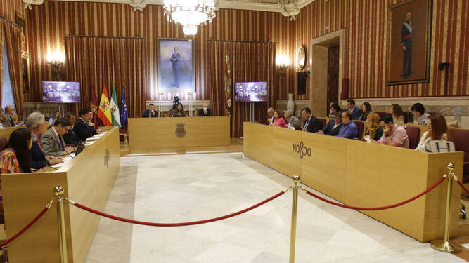 Salón de plenos del Ayuntamiento de Sevilla.