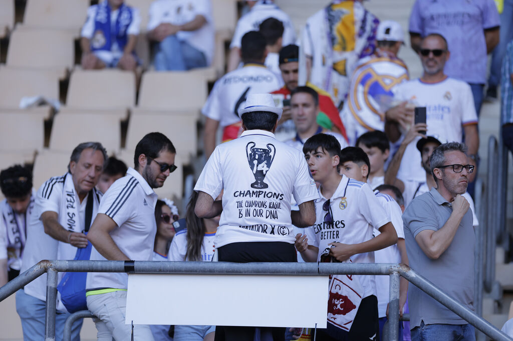 B&uacute;scate en las fotos de la final de la Copa del Rey entre el Madrid y el Osasuna
