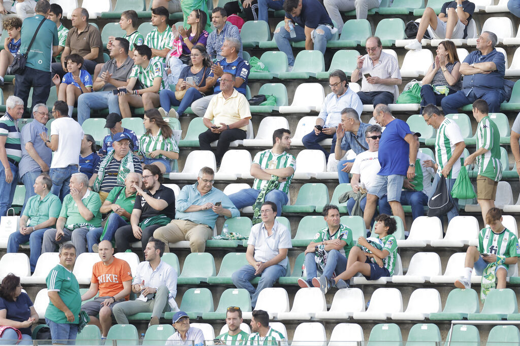 B&uacute;scate en las fotos del Betis-Rayo