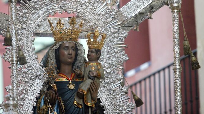 La Hiniesta Gloriosa, en la procesión de cada año, previa al Corpus Christi.