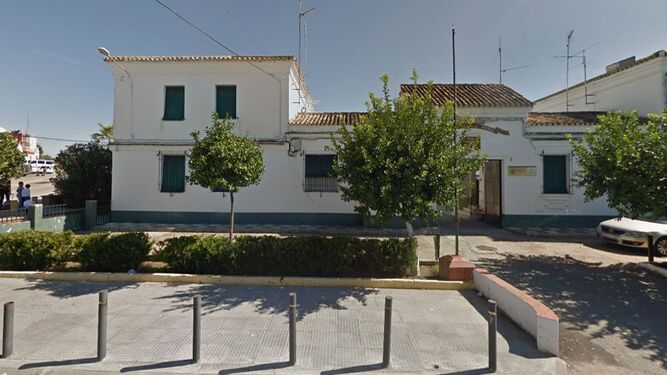 El puesto de la Guardia Civil en Cantillana.