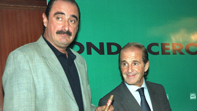 Carlos Herrera y José María García en Onda Cero en el año 2001