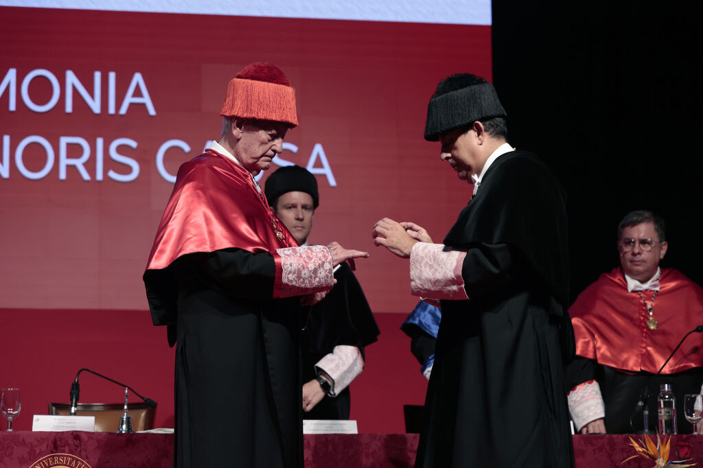 La investidura de Rafael Escudero  como Doctor Honoris Causa por la Universidad de Sevilla.