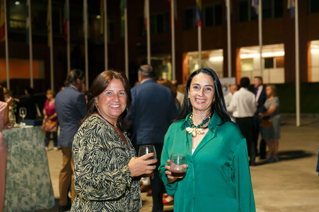 Esperanza Fitz y Victoria Cabrera de la Asociaci&oacute;n Andaluza de Mujeres Empresarias del Sector Medioambiental (ANSEMAC).