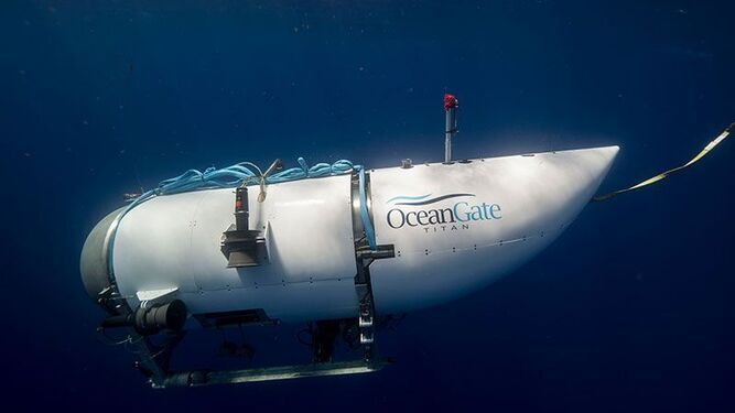 Fotografía facilitada por Ocean Gate que muestra el exterior de un submarino turístico