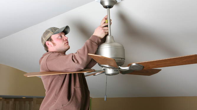 ¿Son los ventiladores de techo una alternativa al aire acondicionado? Precios, recomendaciones y beneficios
