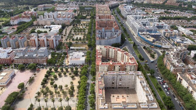 Vista aérea de Sevilla, en la que se observan distintos bloques de pisos.