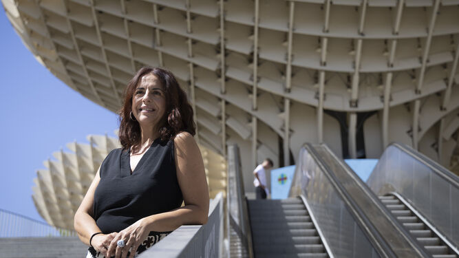 La intérprete Concha Ortiz, fotografiada en las ‘setas’ de Sevilla.