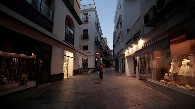 La calle Francos de noche.