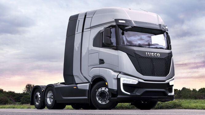 Iveco lanza este año sus camiones eléctricos de batería y pila de combustible