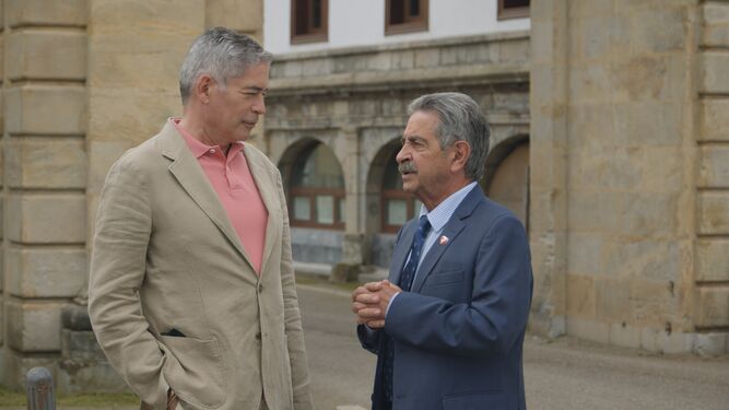 Boris Izaguirre con el ex presidente cántabro Miguel Ángel Revilla