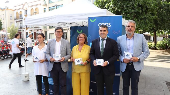 Presentación de la campaña '10 Razones' del Colegio de Dentistas de Sevilla.