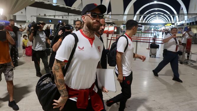 Sergio Ramos, en el aeropuerto de San Pablo este lunes.