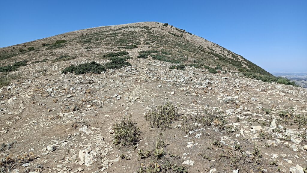 Tras bajar del Terril, subimos el Cerro del Tabl&oacute;n.