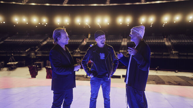 Bono y The Edge han hablado del futuro de U2 en una entrevista con Zane Lowe para Apple Music.
