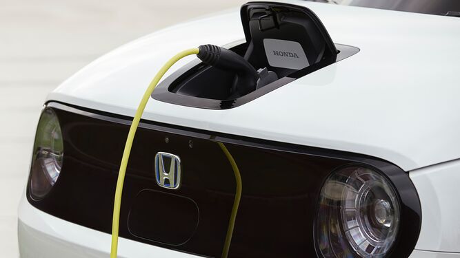 Honda y Mitsubishi diseñarán nuevos negocios en torno a los coches eléctricos