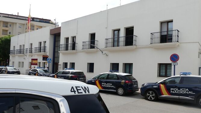 Una de las comisaría de la Policía Nacional en Estepona.