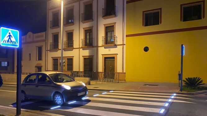 Alcalá incrementa los pasos de peatones inteligentes por la seguridad de viandantes y conductores
